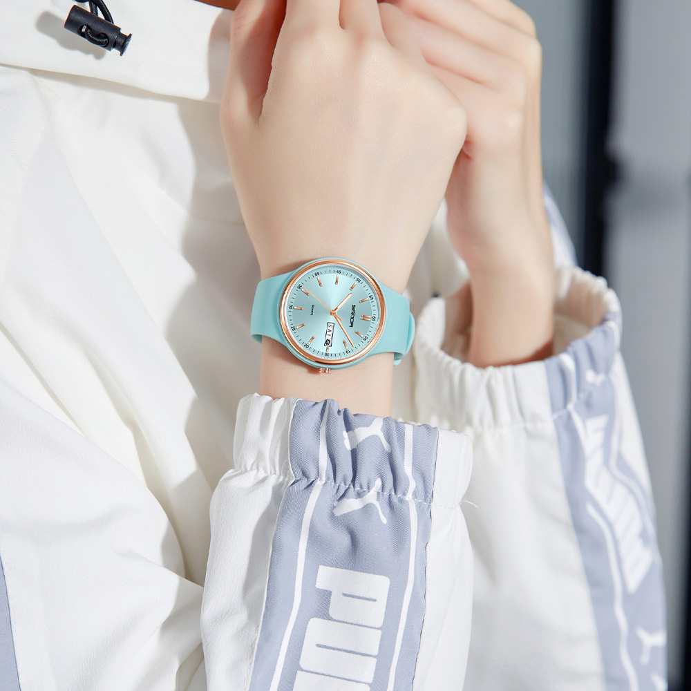 Fashion Calendar High Guality  - Silicone Band Women 评论和价格